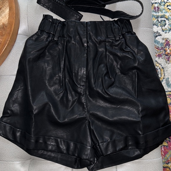 NWT Faux Leather Belted Shorts - Picture 3 of 8